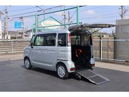 スズキ スペーシア 660 ハイブリッド X ウィズ 車いす移動車 リアシート付 定期点検整備　福祉装置整備