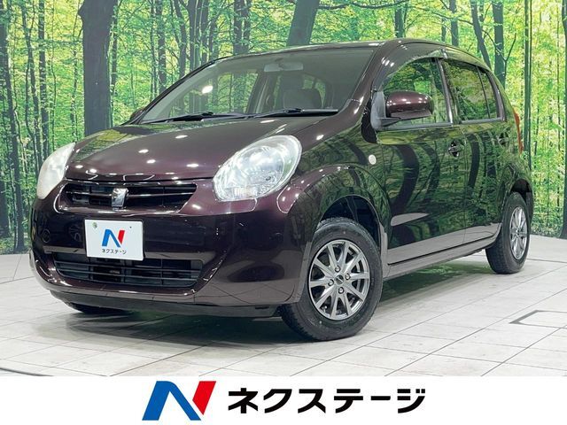 禁煙車　純正ナビ　バックカメラ　スマートキー　ETC　Bluetooth