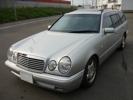 メルセデス・ベンツ Eクラスワゴン E320 アバンギャルド 