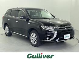 三菱 アウトランダーPHEV 2.0 G プレミアムパッケージ 4WD 純正ナビ 衝突軽減 全方位 シートヒーター