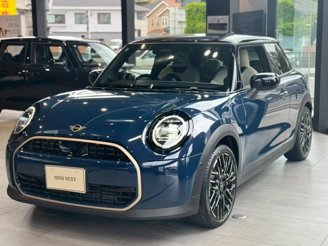 みにくーぱー ミニ ミニ クーパーC 5ドア DCT 2024年 0.4万キロ (福岡県