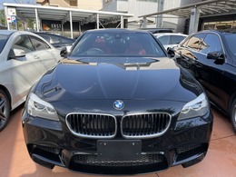 BMW M5 4.4 赤革シート　サンルーフ　ドラレコ