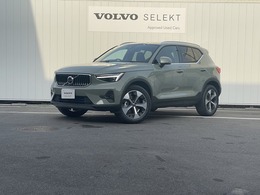 ボルボ XC40 ウルトラ B4 AWD 4WD 