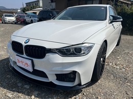 BMW 3シリーズ 320i スポーツ 