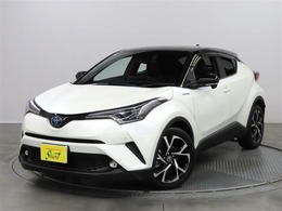 トヨタ C-HR ハイブリッド 1.8 G ワンオーナー　衝突被害軽減ブレーキ