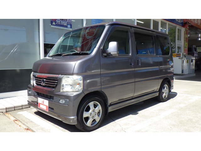 ご覧頂きありがとうございます。フリーダイヤル、メールでお気軽にお問合せ下さい。ご来店の際は『カーセンサーを見た』と言っていただければスムーズにご案内できます。お問い合わせ、ご来店をお待ちしております。