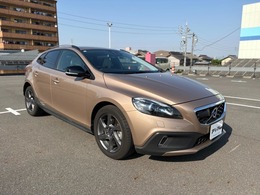 ボルボ V40クロスカントリー T5 4WD 法人ワンオーナ　レザー　ACC