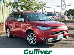 三菱 アウトランダーPHEV 2.0 G ナビパッケージ 4WD 4WD 修復歴無し