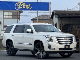 キャデラック エスカレード プラチナム 4WD 正規D車 ナビDTV