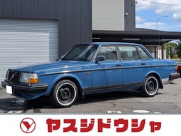 ボルボ 240 GLE ベネチアンブラインド　ホワイトリボンタイ