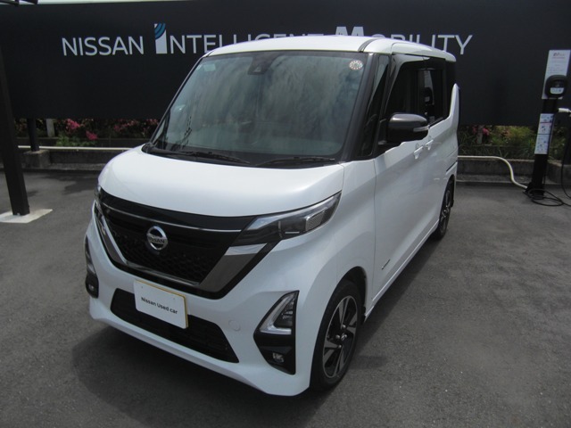 当店展示車両をご覧いただきありがとうございます！本車両は、商談中の場合がありますので、お手数ですがご来店前に一度ご連絡お願い致します。