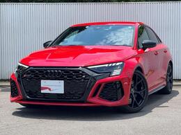 アウディ RS3セダン 2.5 4WD Bang＆Olufsen 3Dサウンドシステム・スポー