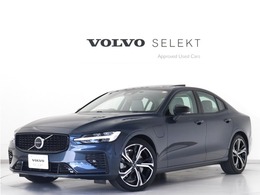 ボルボ S60 リチャージ アルティメット T6 AWD プラグイン ハイブリッド 4WD PHEVサンルーフ Google ドラレコ 白革 19AW