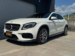 メルセデスAMG GLAクラス GLA 45 4マチック 4WD 後期型