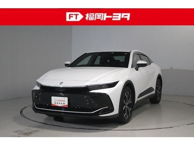 ワンオーナー車、ディスプレイオーディオ、パノラマモニター、電動トランク、ドライブレコーダー、ETC、衝突被害軽減システムが付いた安心なクラウンクロスオーバーHEV！