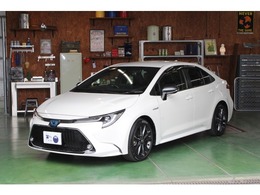 トヨタ カローラ 1.8 ハイブリッド WxB 
