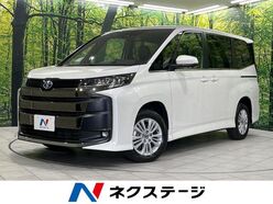 R5　トヨタ　ノア　ハイブリッド　4WD
