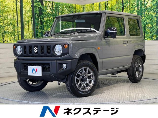 4WD　衝突被害軽減システム　シートヒーター　禁煙車　スマートキー