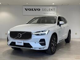 ボルボ XC60 B5 AWD インスクリプション 4WD 