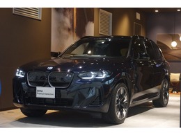 BMW iX3 Mスポーツ レザーシート　電動リヤゲート