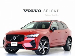 ボルボ XC60 リチャージ アルティメット T6 AWD プラグイン ハイブリッド 4WD PHEV サンルーフ B＆W エアサス Google