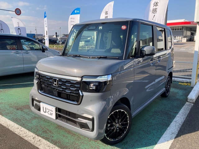 ホンダの新車・中古車販売、整備のホンダカーズ須賀川店です。ホンダの新車・中古車販売、整備のホンダカーズ須賀川店です。展示場所が店舗外に有ります事前にご連絡頂ければスムーズにご案内出来ます。