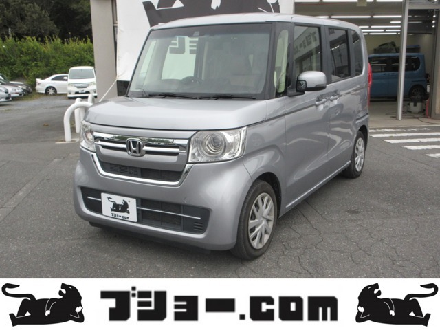 JF3型N-BOX入荷致しました！内外装機関共に良好な一台となっております！ドライブレコーダーバックカメラなど装備も充実！先進の安全装備も充実！大変魅力的な一台でこの価格！安心の総額表示！