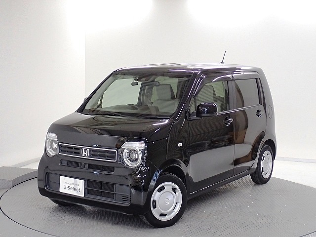 この車両は【Honda中古車認定グレードU-Select　Premium】です。無料保証2年間と3つの安心をお約束します。詳しくは下の写真をスクロールして下さい。
