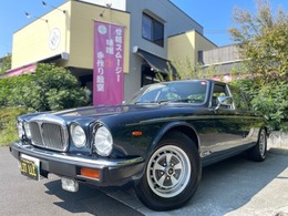 デイムラー デイムラー ダブルシックス 