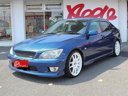 トヨタ アルテッツァ 2.0 RS200 GH-SXE10改