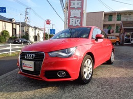 アウディ A1 1.4 TFSI HDDナビ/フルセグ/アイドリングストップ機