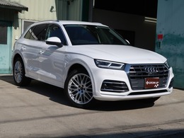 アウディ Q5 2.0 TFSI クワトロ 1st エディション 4WD 