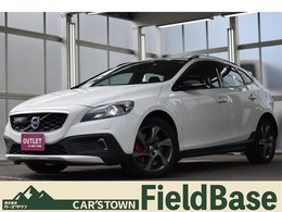 ボルボ V40クロスカントリー T5 4WD 本州仕入/革巻きステアリング/スマートキー