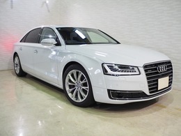アウディ A8 L 4.0 TFSI クワトロ 4WD 後期モデル/リアエンター/正規ディーラー車
