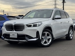 BMW iX1 xドライブ30 xライン 4WD 黒革 18AW ナビ 全周囲カメラ 4WD 禁煙車