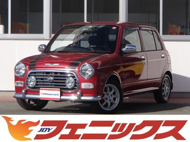 車検7年2月★走行5万キロ★メモリーナビ★地デジ★ETC★プロテインブラックレザーシート★4速AT★メッキドアミラー★メッキパーツ★ミニライト専用14インチアルミ★キーレスキー★フォグライト★
