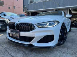 BMW 8シリーズカブリオレ M850i xドライブ 4WD 3Dデザインカーボンフルエアロ　カーボント