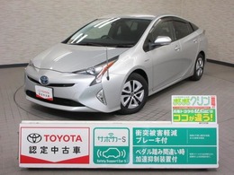 トヨタ プリウス 1.8 A メモリーナビ　フルセグ　バックモニター