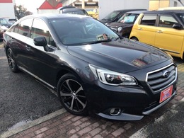 スバル レガシィB4 2.5 リミテッド 4WD 18インチアルミ/黒革シート/4WD/アイサイト