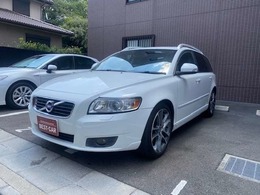ボルボ V50 2.0 クラシック ブラックレザーシート　サンルーフ　社外ナ