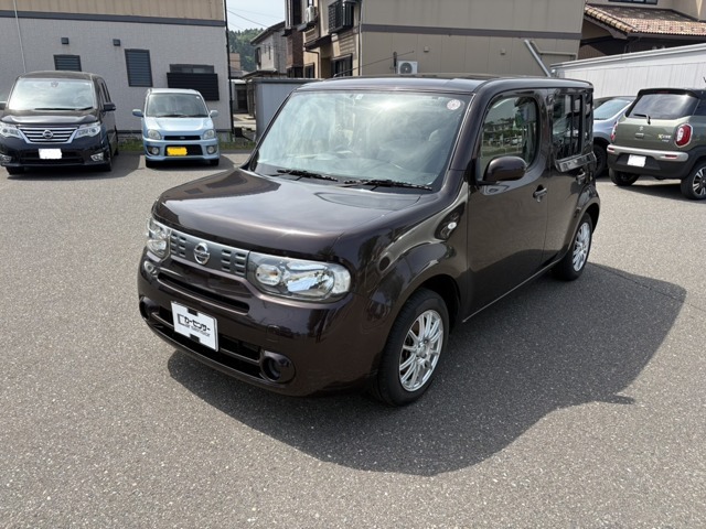 車検、点検、鈑金、自動車保険、自動車用品取付など車に関することはすべて行います。ご質問等ございましたら電話にてお問い合わせください。ベテランスタッフがお答えします。