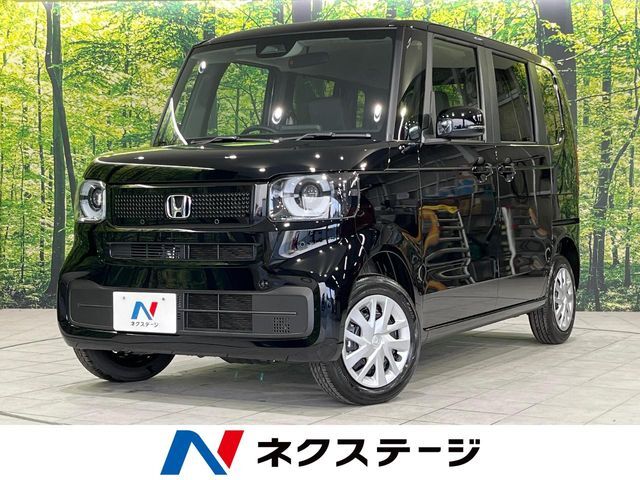 4WD　届出済未使用車　電動スライド　衝突軽減装置　アダプティブクルーズ