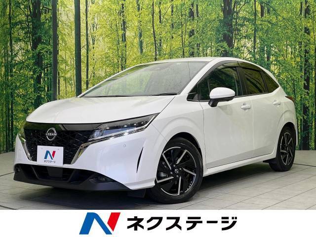 メーカー純正9型ナビ　プロパイロット　エマージェンシーブレーキ　禁煙車