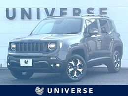 ジープ レネゲード トレイルホーク 4WD AppleCarPlay　純正ナビ　フルセグTV　リア