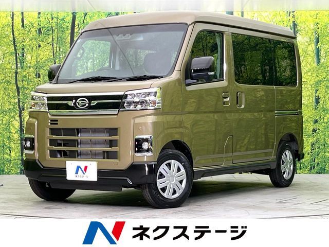 4WD　届出済未使用車　両側電動スライドドア　バックカメラ　衝突被害軽減