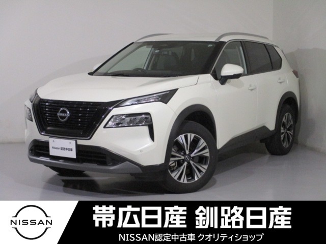令和4年式　エクストレイル　Xe-4ORCE　4WD