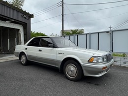 トヨタ クラウン 4.0 ロイヤルサルーンG エレクトロマルチビジョン装着車 