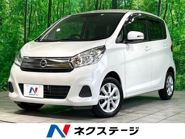 ナビ　衝突軽減　全周囲カメラ　スマートキー　オートエアコン　電動格納ミラ
