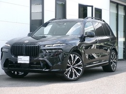 BMW X7 xドライブ40d Mスポーツ ディーゼルターボ 4WD 23AW 黒革 MスポーツパッケージPRO 2列目コ