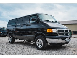 ダッジ ラムバン ミディアム　マジェスティック　コンバー 2003年最終モデル　8ナンバー車いす移動車